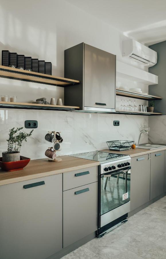 Loft With Private Parking Apartment Athens Exterior photo