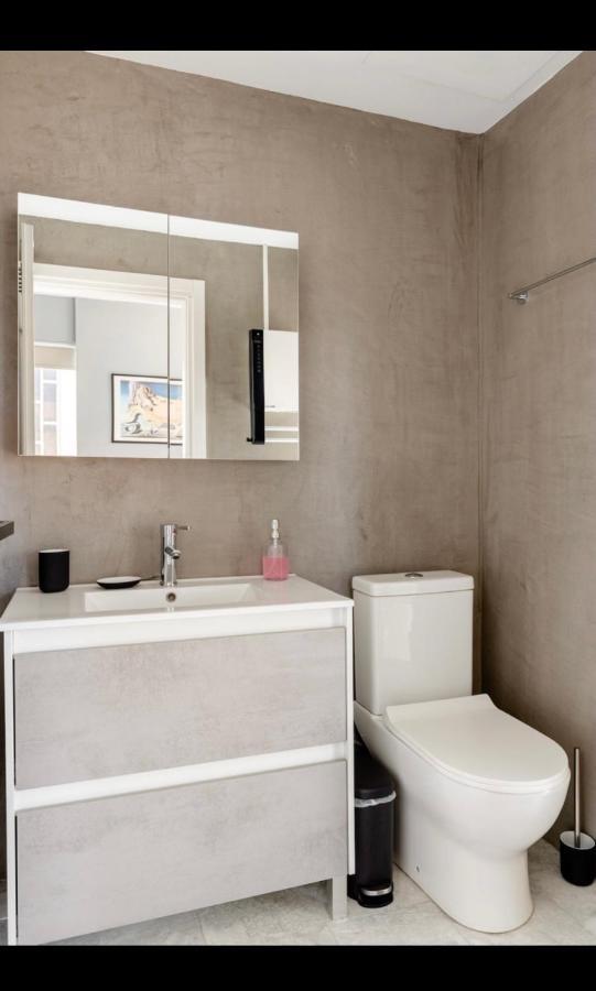 Loft With Private Parking Apartment Athens Exterior photo